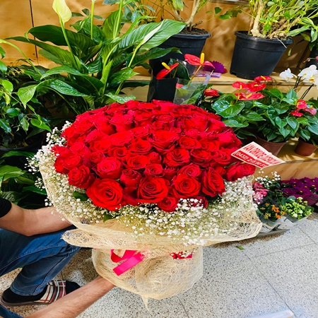 Kırmızı Gül Buketi 57 Adet